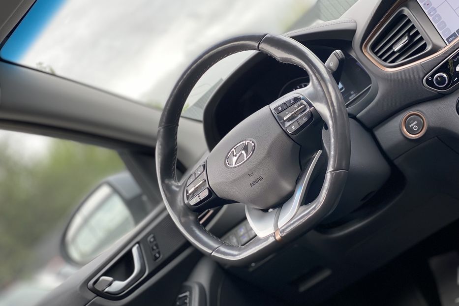 Продам Hyundai Ioniq 2017 года в Луцке
