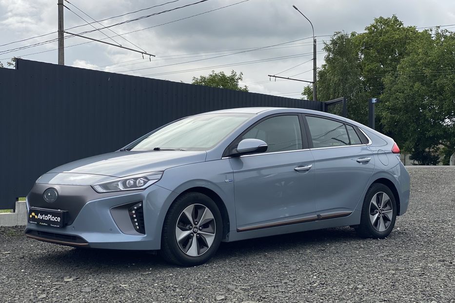 Продам Hyundai Ioniq 2017 года в Луцке