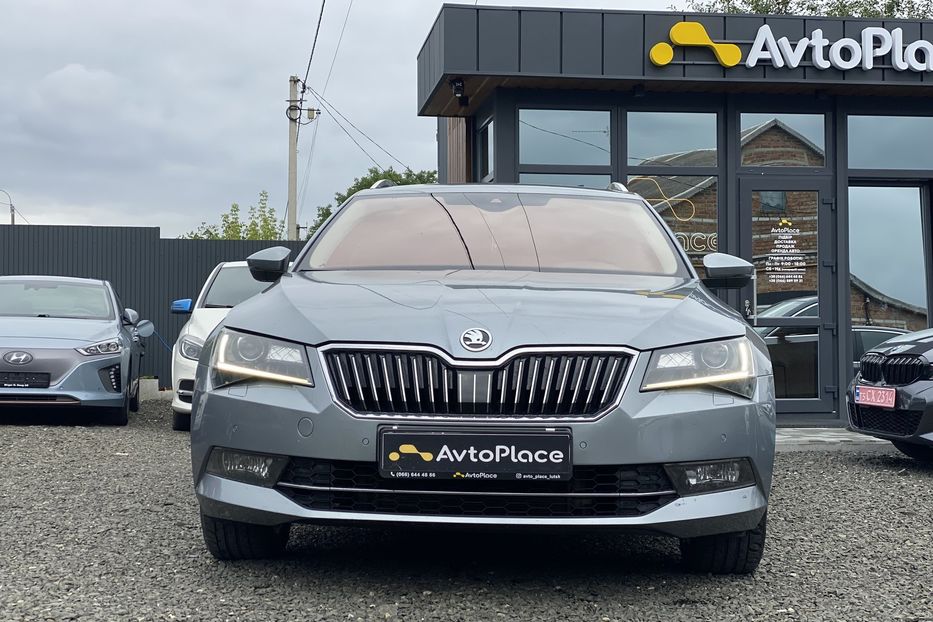 Продам Skoda Superb 2016 года в Луцке