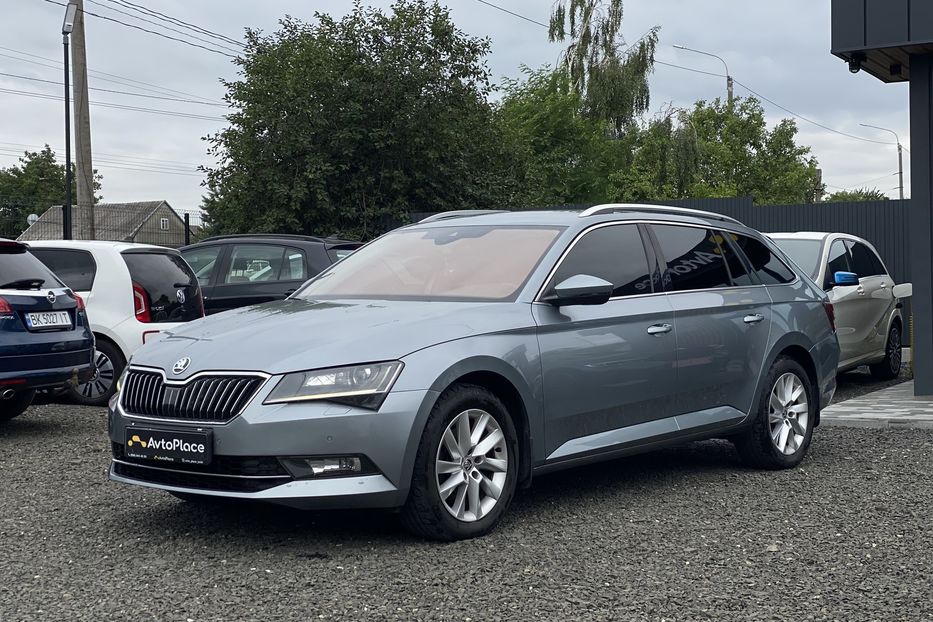 Продам Skoda Superb 2016 года в Луцке