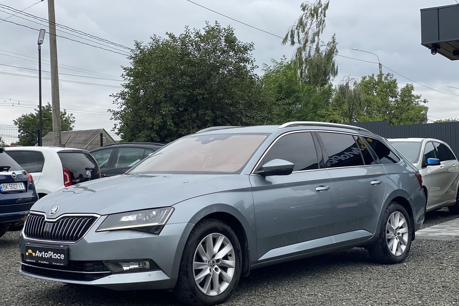 Продам Skoda Superb 2016 года в Луцке