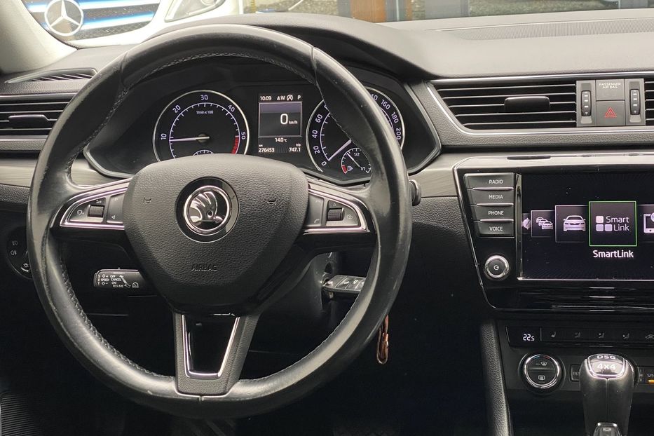 Продам Skoda Superb 2016 года в Луцке
