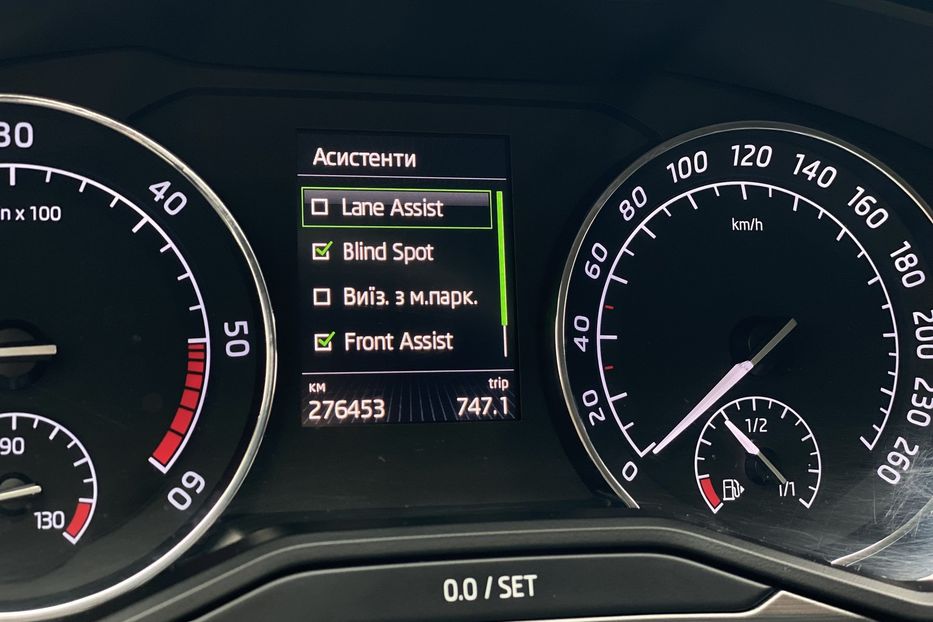 Продам Skoda Superb 2016 года в Луцке