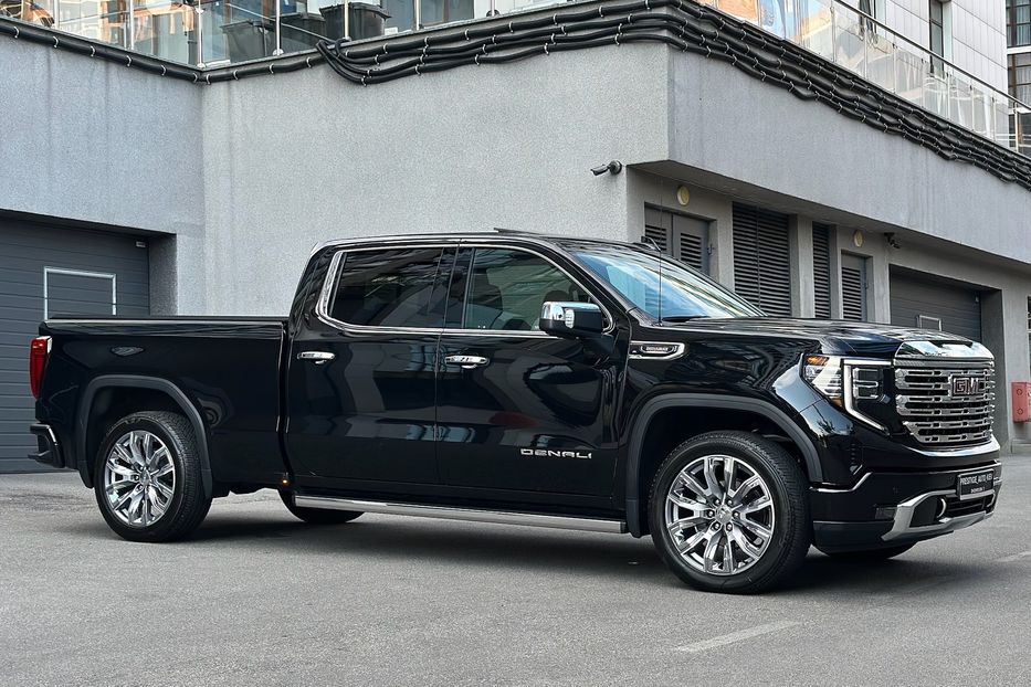 Продам GMC Sierra 1500 DENALI 2024 года в Киеве