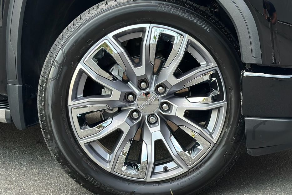 Продам GMC Sierra 1500 DENALI 2024 года в Киеве