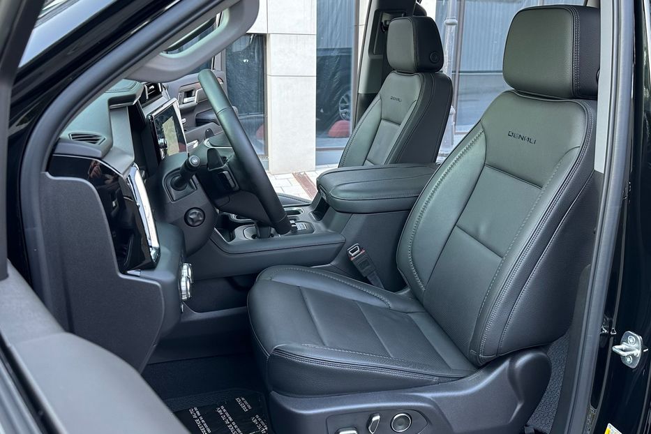 Продам GMC Sierra 1500 DENALI 2024 года в Киеве