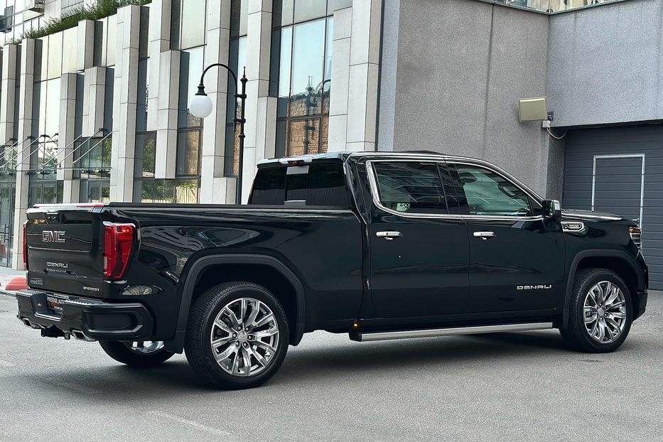 Продам GMC Sierra 1500 DENALI 2024 года в Киеве