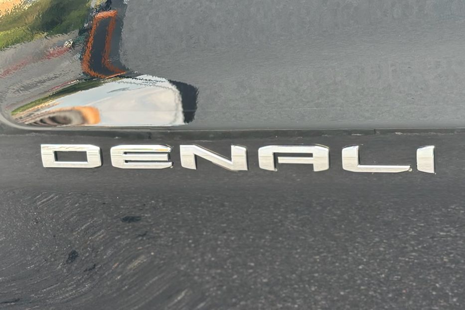 Продам GMC Sierra 1500 DENALI 2024 года в Киеве