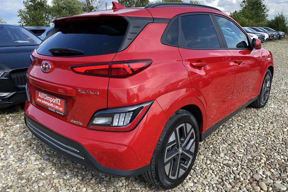 Продам Hyundai Kona 64кВтК-тКолісПідгрівсиднькерма 2022 года в Львове