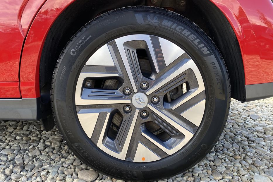 Продам Hyundai Kona 64кВтК-тКолісПідгрівсиднькерма 2022 года в Львове