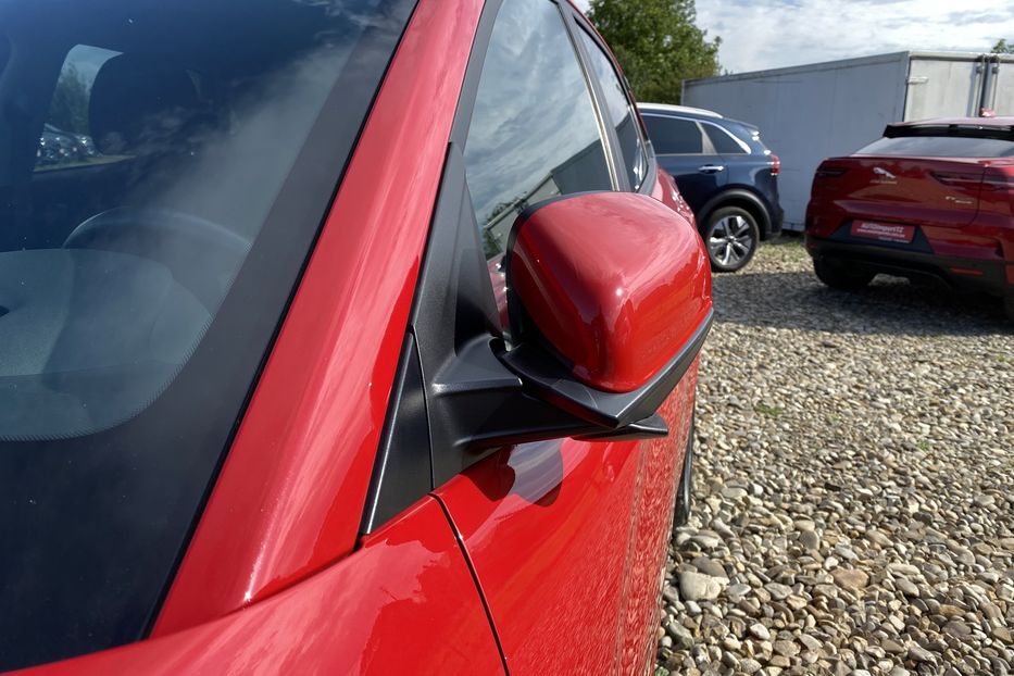 Продам Hyundai Kona 64кВтК-тКолісПідгрівсиднькерма 2022 года в Львове
