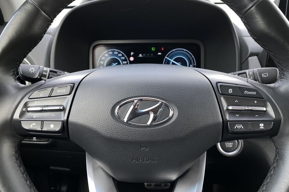 Продам Hyundai Kona 64кВтК-тКолісПідгрівсиднькерма 2022 года в Львове