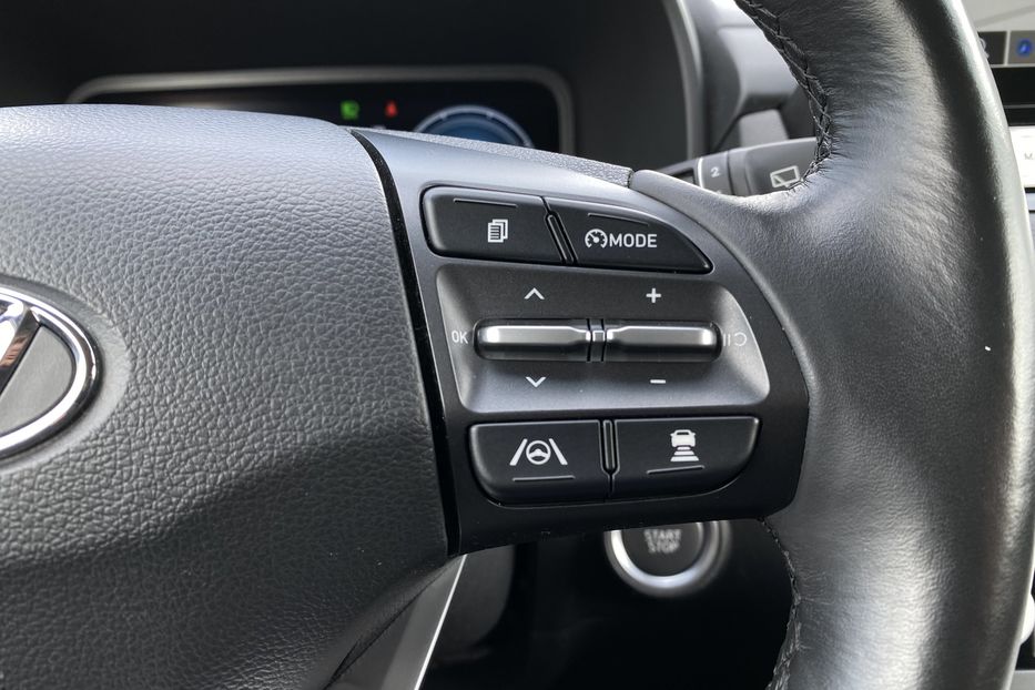 Продам Hyundai Kona 64кВтК-тКолісПідгрівсиднькерма 2022 года в Львове