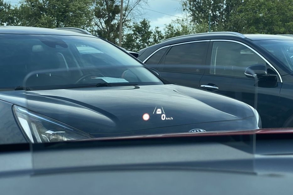 Продам Hyundai Kona 64кВтК-тКолісПідгрівсиднькерма 2022 года в Львове