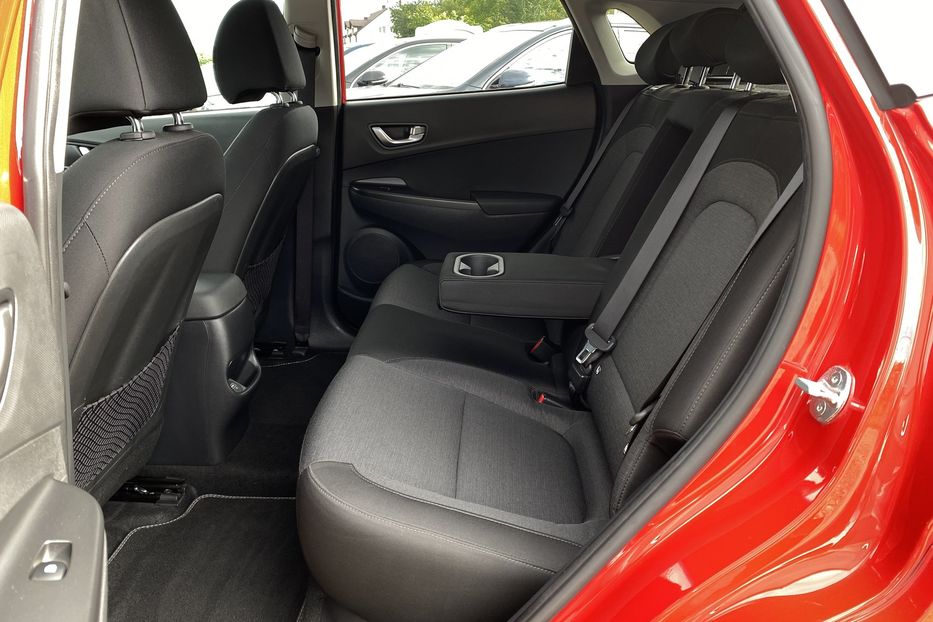 Продам Hyundai Kona 64кВтК-тКолісПідгрівсиднькерма 2022 года в Львове