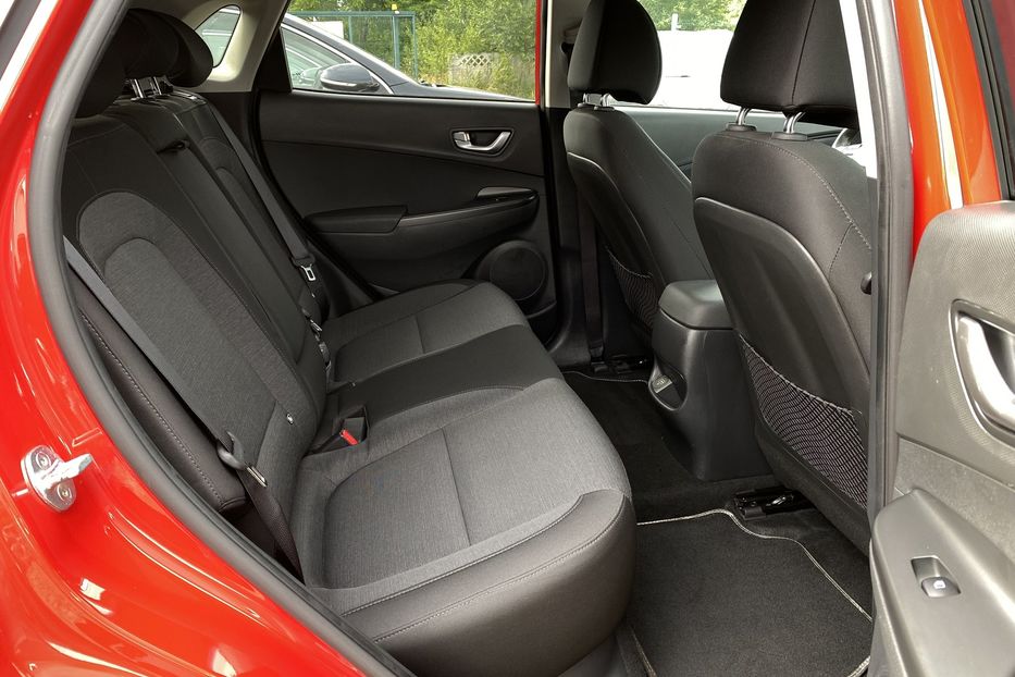 Продам Hyundai Kona 64кВтК-тКолісПідгрівсиднькерма 2022 года в Львове