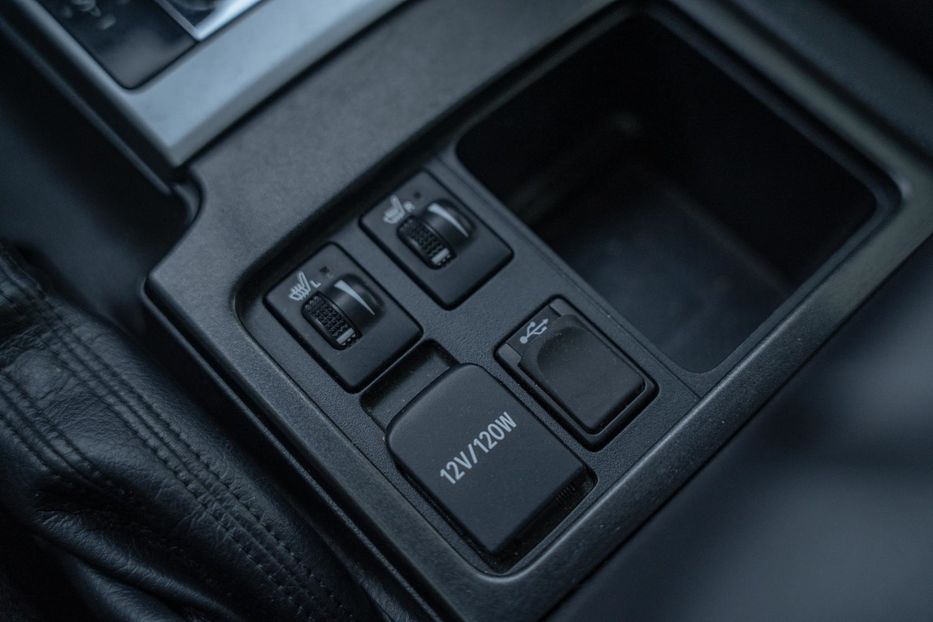 Продам Toyota Land Cruiser Prado 2016 года в Черновцах