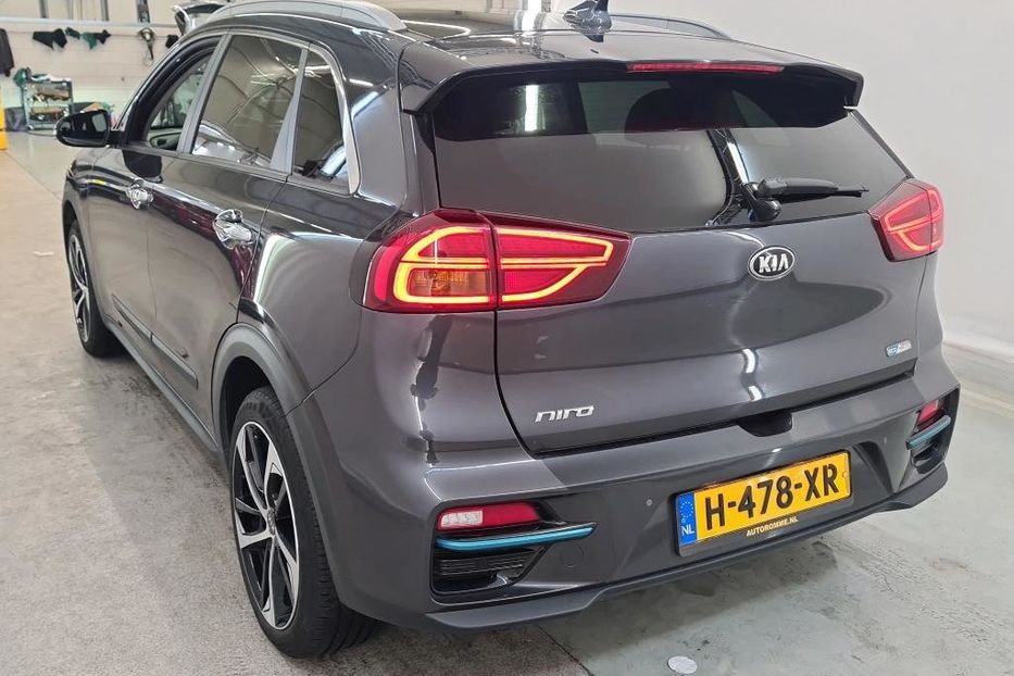Продам Kia Niro 64 квт авто в дорозі 2020 года в Львове