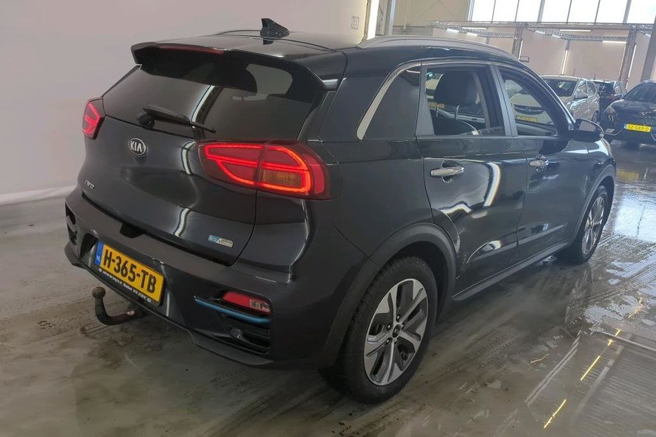 Продам Kia Niro 64 квт авто в дорозі 2020 года в Львове