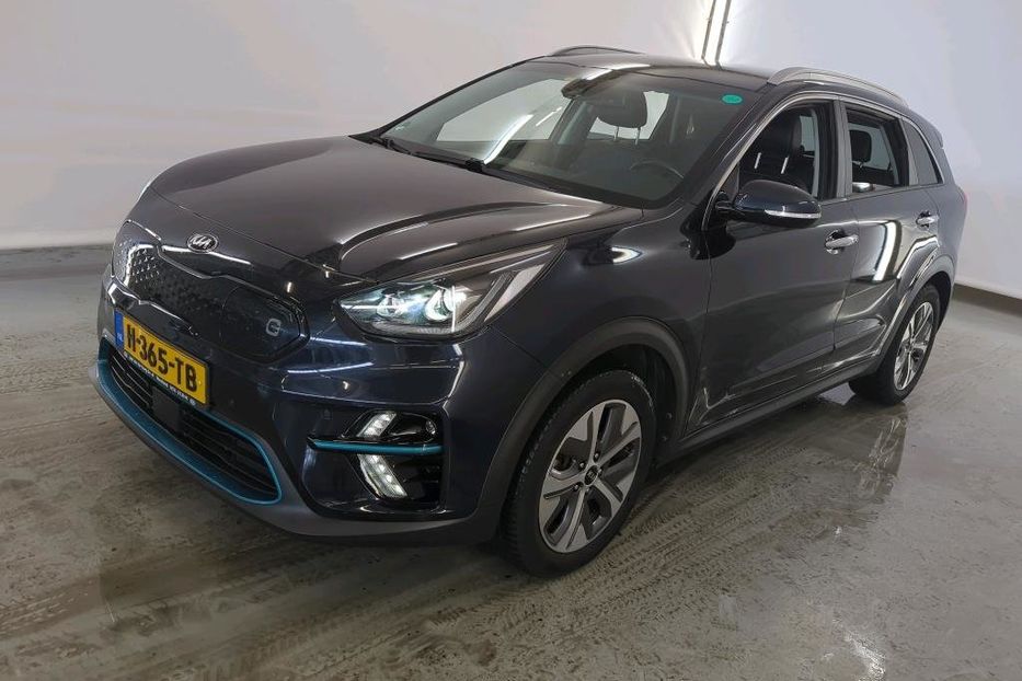 Продам Kia Niro 64 квт авто в дорозі 2020 года в Львове