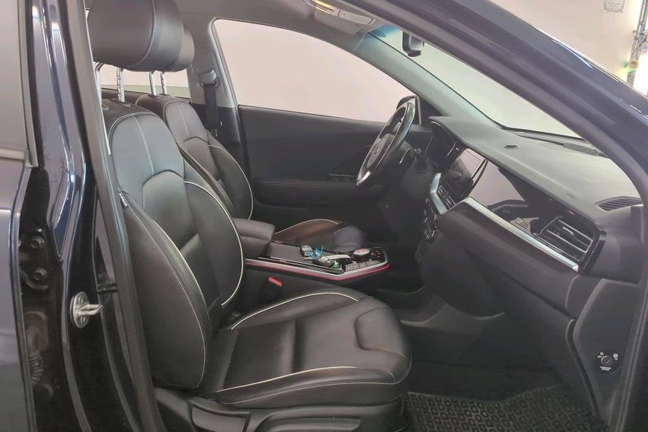 Продам Kia Niro 64 квт авто в дорозі 2020 года в Львове