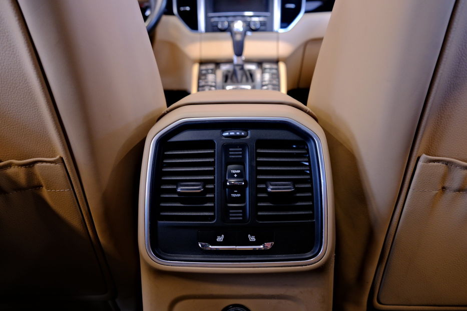 Продам Porsche Macan 2016 года в Одессе