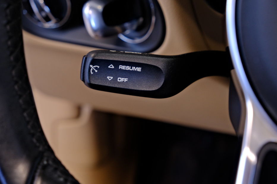Продам Porsche Macan 2016 года в Одессе