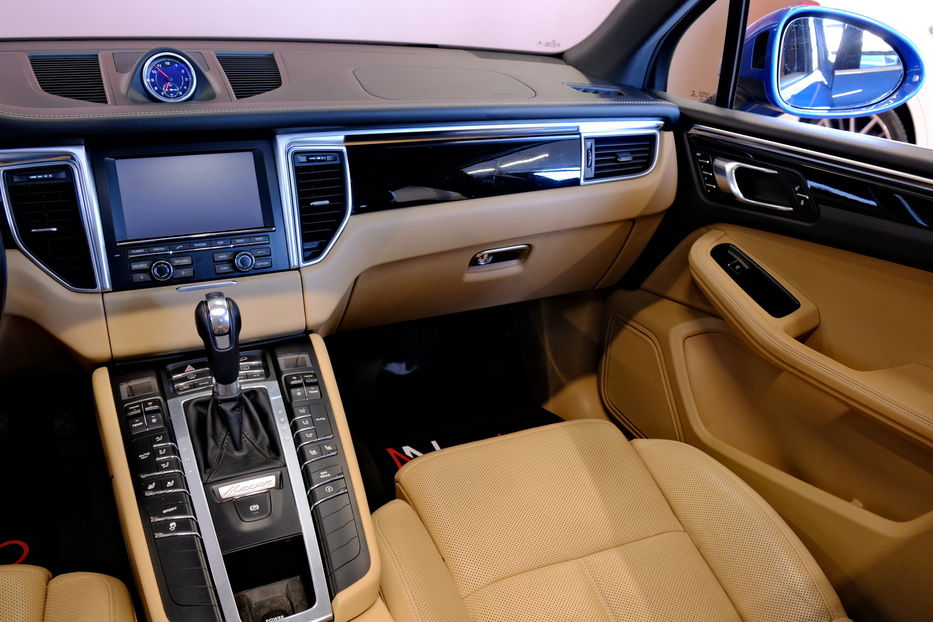 Продам Porsche Macan 2016 года в Одессе