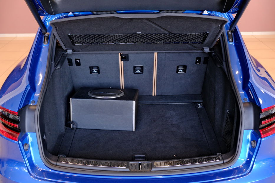 Продам Porsche Macan 2016 года в Одессе