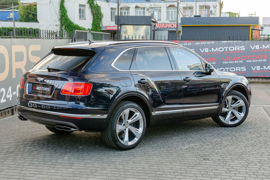 Продам Bentley Bentayga S 4.0T 2019 года в Киеве