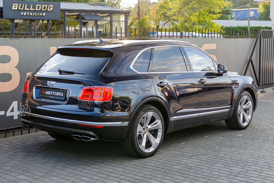 Продам Bentley Bentayga S 4.0T 2019 года в Киеве