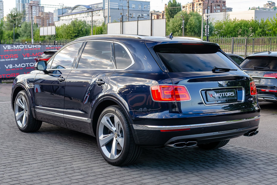 Продам Bentley Bentayga S 4.0T 2019 года в Киеве
