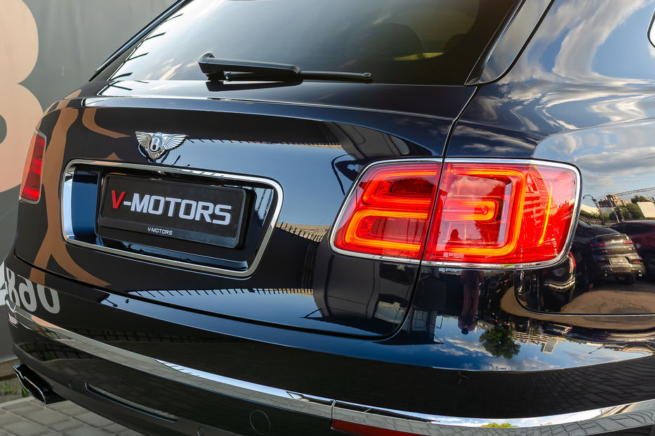 Продам Bentley Bentayga S 4.0T 2019 года в Киеве