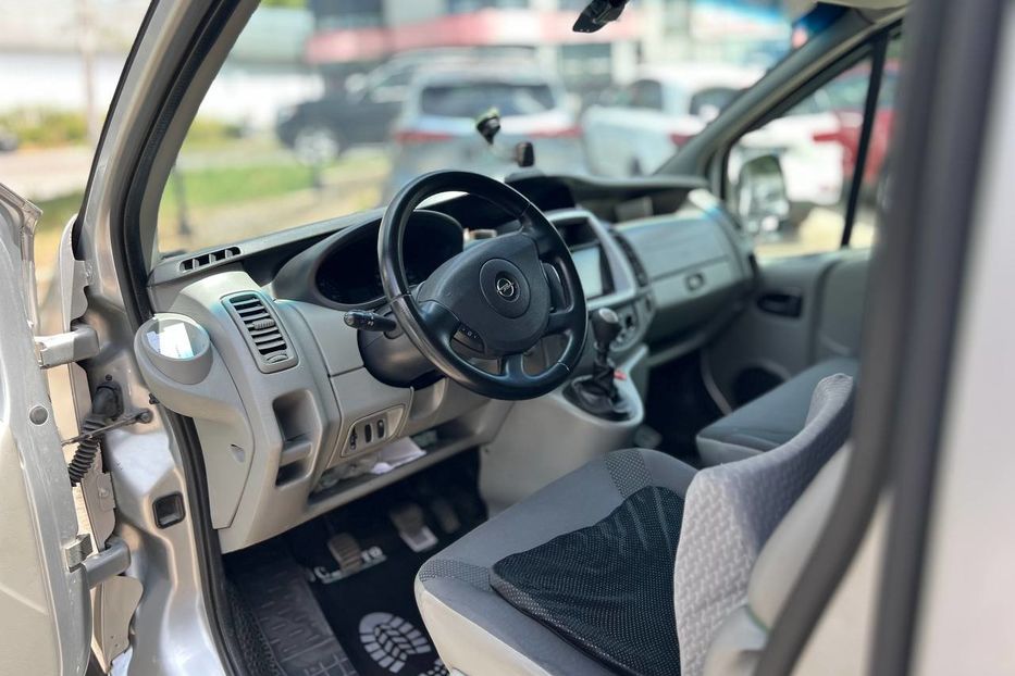 Продам Opel Vivaro пасс. 2012 года в Черновцах