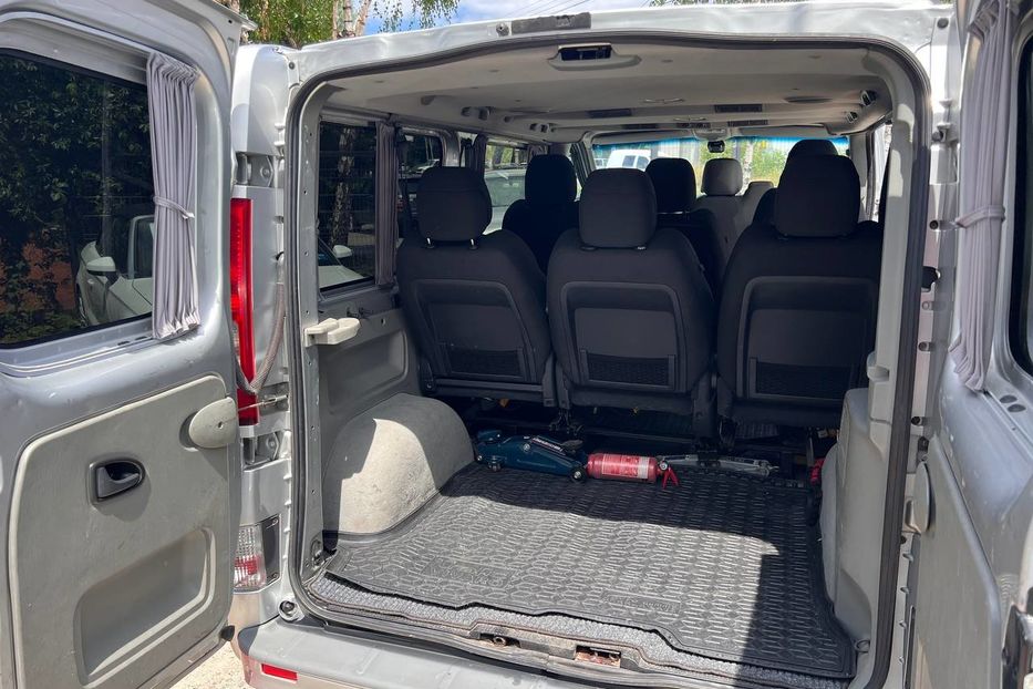 Продам Opel Vivaro пасс. 2012 года в Черновцах