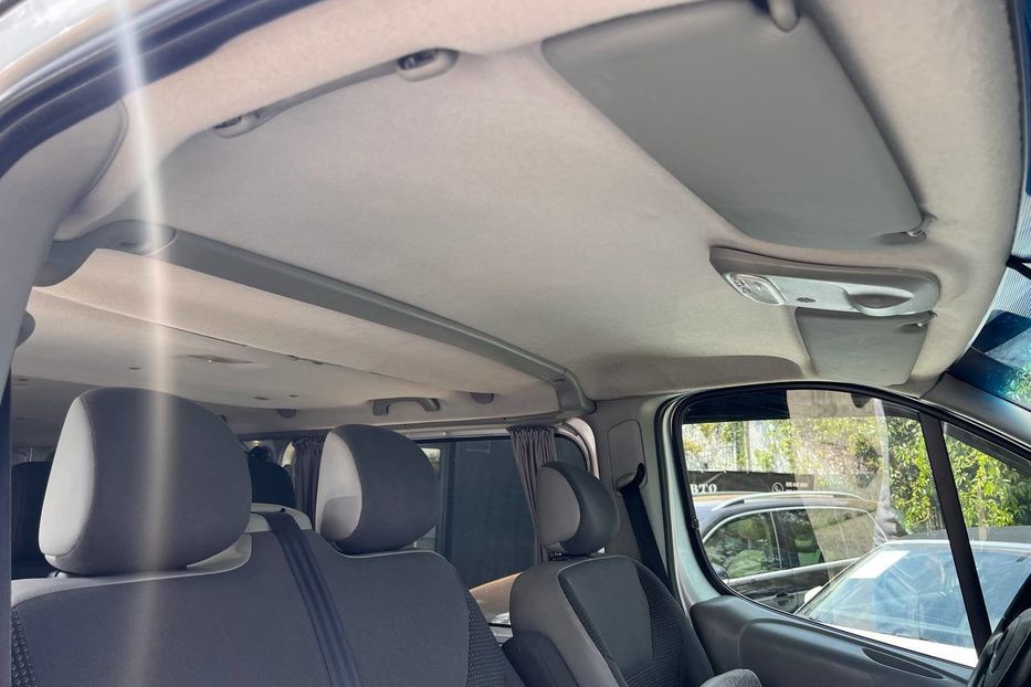 Продам Opel Vivaro пасс. 2012 года в Черновцах