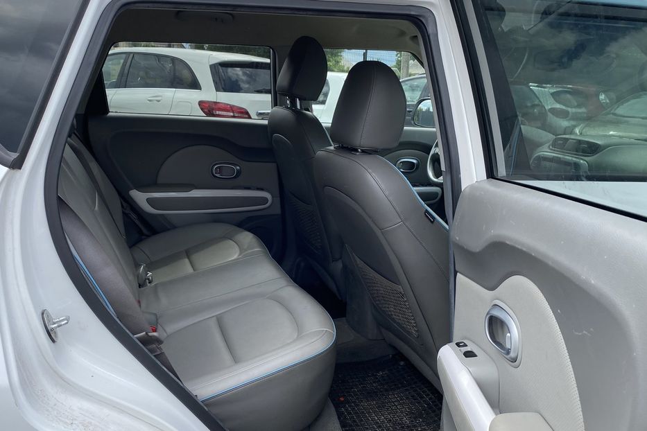 Продам Kia Soul 2015 года в Луцке