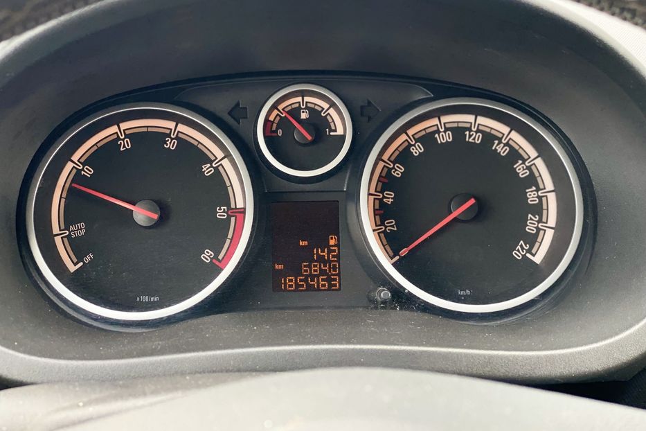 Продам Opel Corsa 2011 года в Луцке