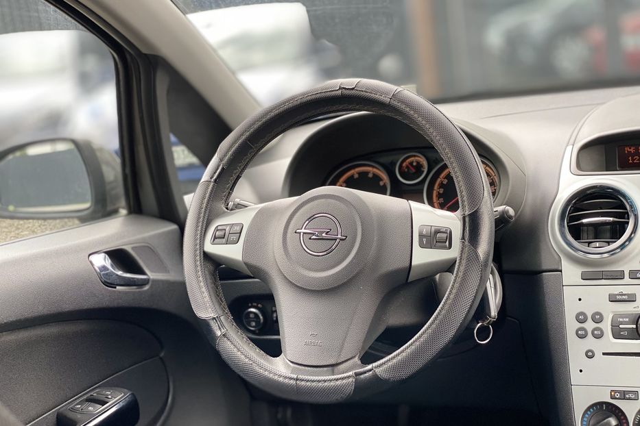Продам Opel Corsa 2011 года в Луцке