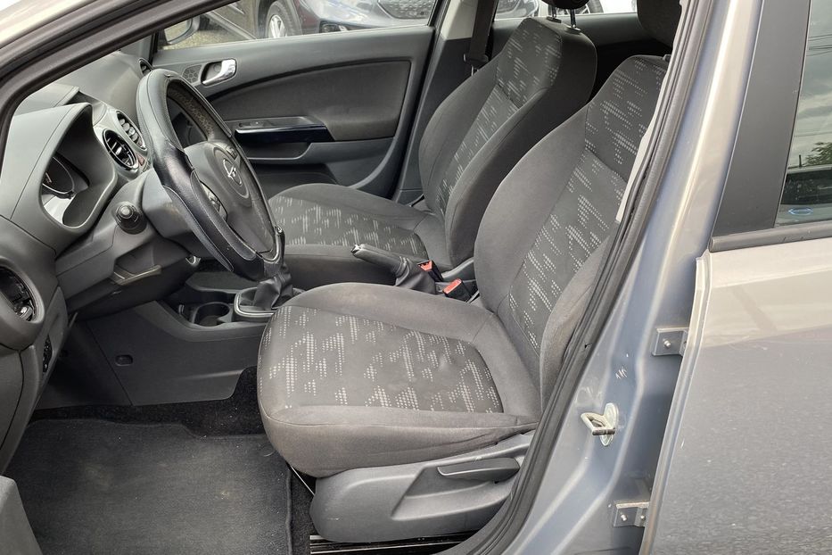 Продам Opel Corsa 2011 года в Луцке