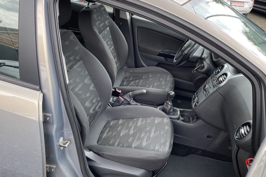 Продам Opel Corsa 2011 года в Луцке