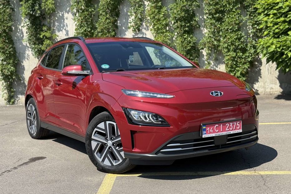 Продам Hyundai Kona 64 kw авто в Рівному 2021 года в Львове
