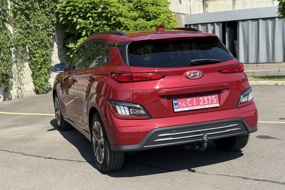Продам Hyundai Kona 64 kw авто в Рівному 2021 года в Львове