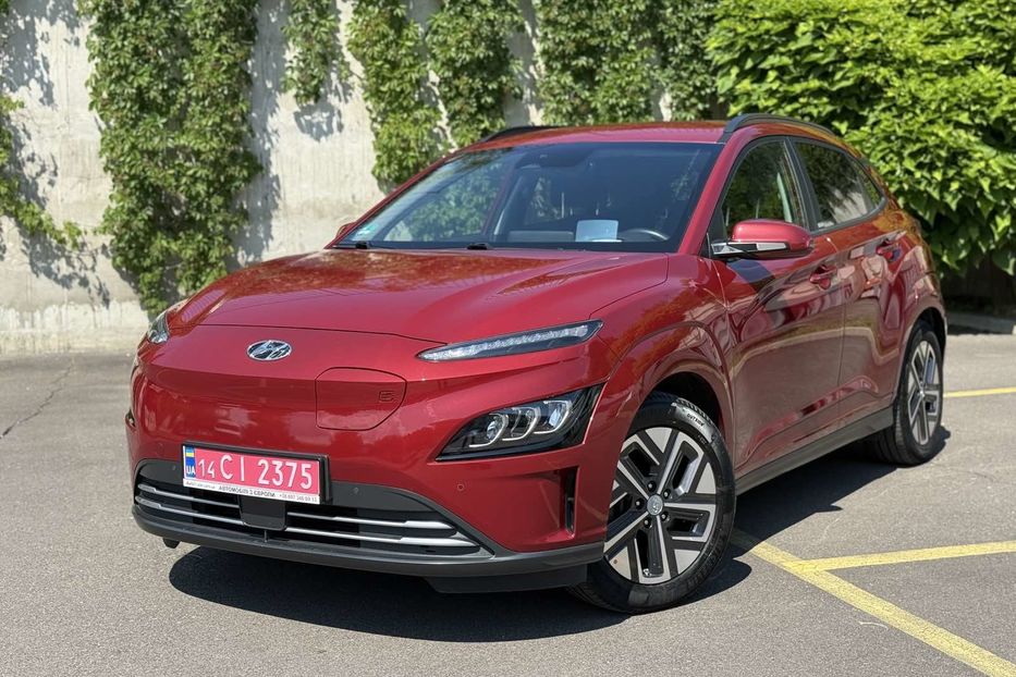 Продам Hyundai Kona 64 kw авто в Рівному 2021 года в Львове