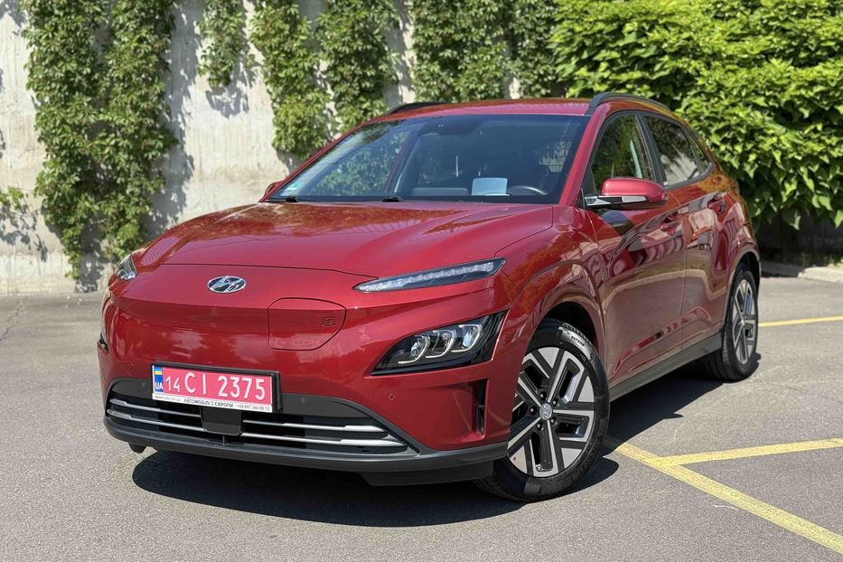 Продам Hyundai Kona 64 kw авто в Рівному 2021 года в Львове