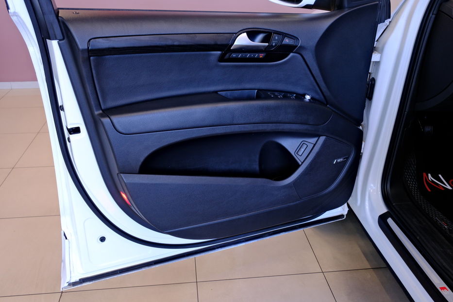 Продам Audi Q7 2014 года в Одессе