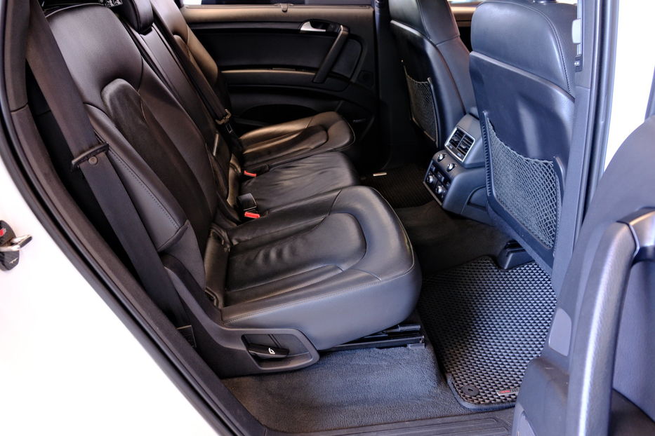 Продам Audi Q7 2014 года в Одессе