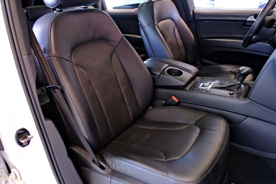 Продам Audi Q7 2014 года в Одессе