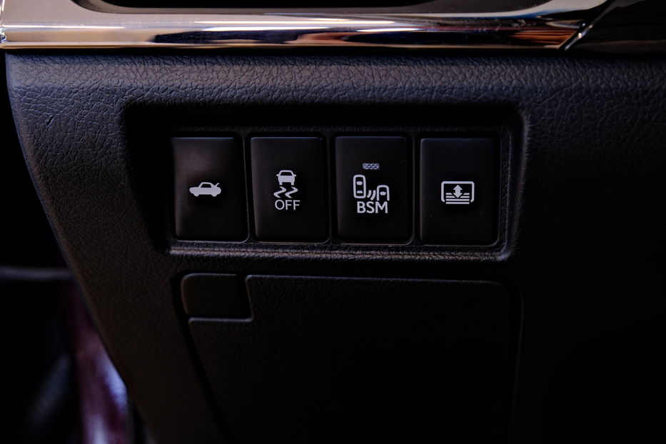 Продам Toyota Avalon Hybrid 2014 года в Одессе