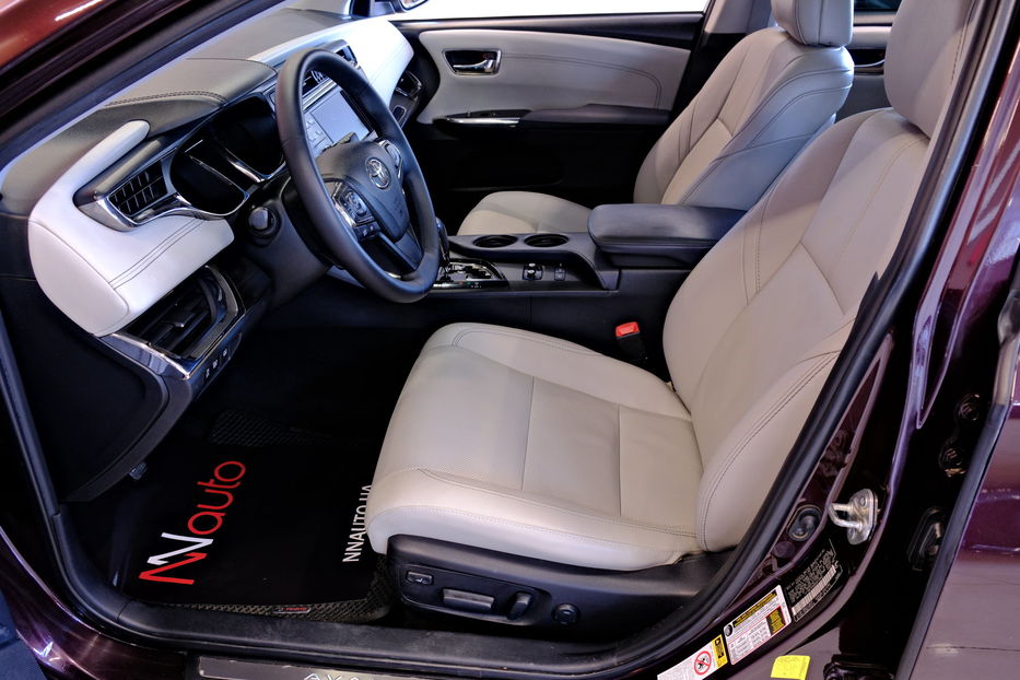 Продам Toyota Avalon Hybrid 2014 года в Одессе